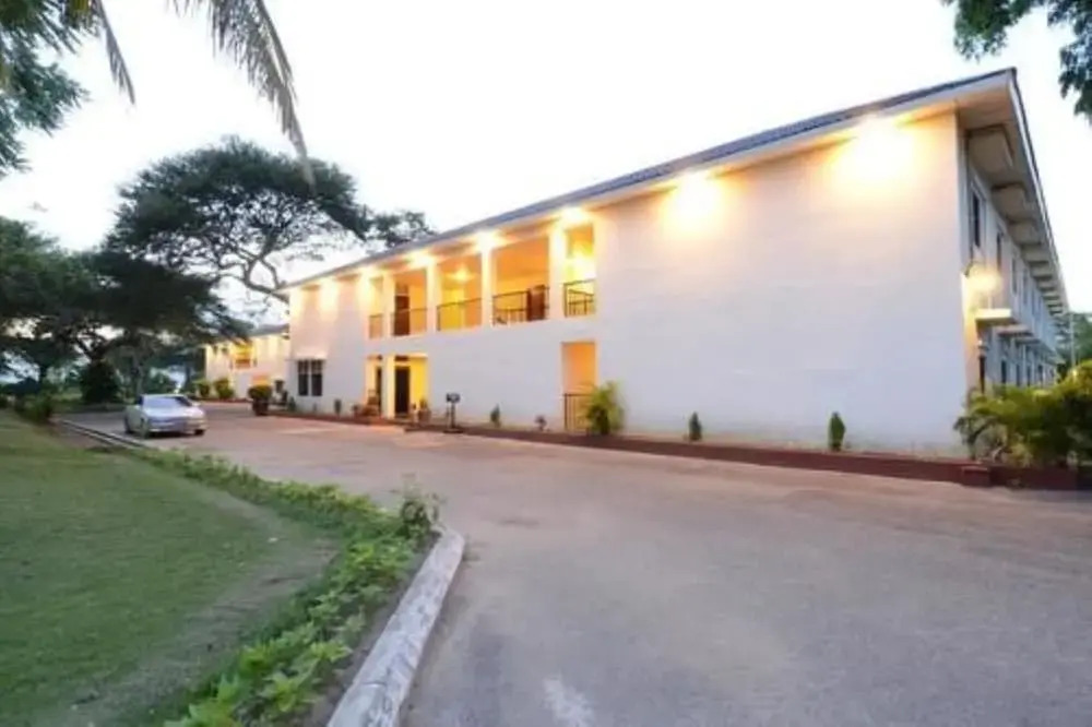 Sakura Inn