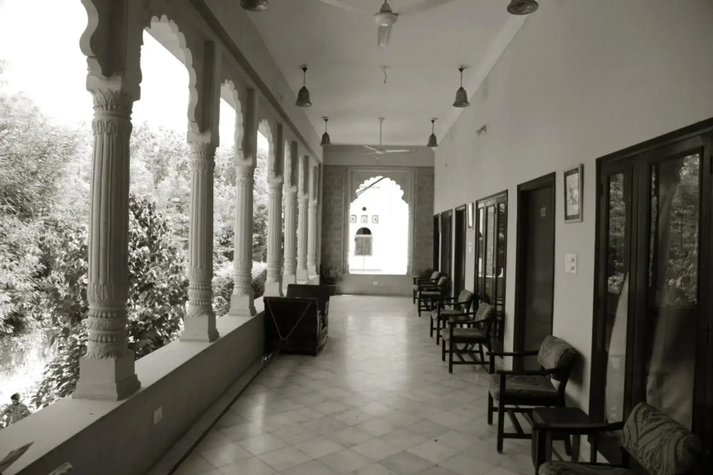 HOTEL KARAN VILLAS