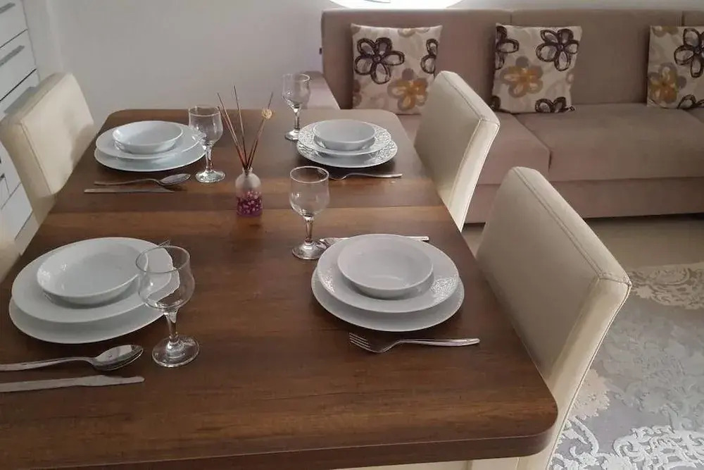 Best Home 17 1 bedroom Apt 2