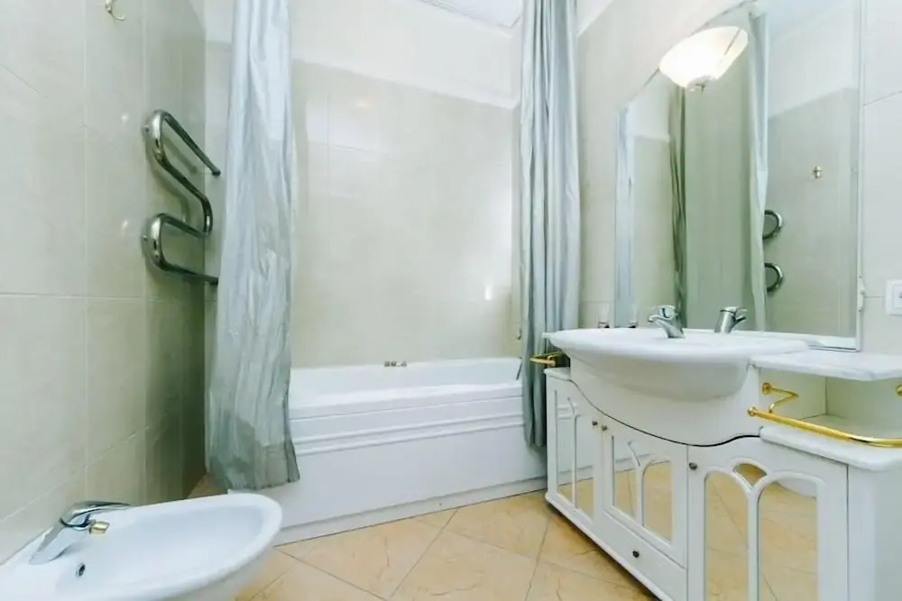 Отель Hotrent Apartments Kreschatik
