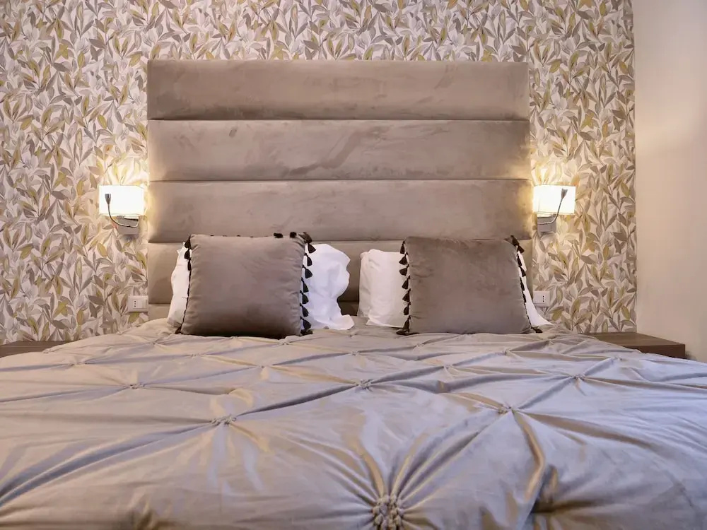 Helmirage suite Trevi