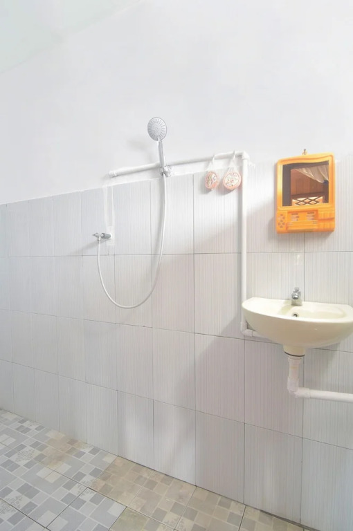 Hotel O Pulisan Ekowisata Homestay Near Wisata Pantai Desa Pulisan