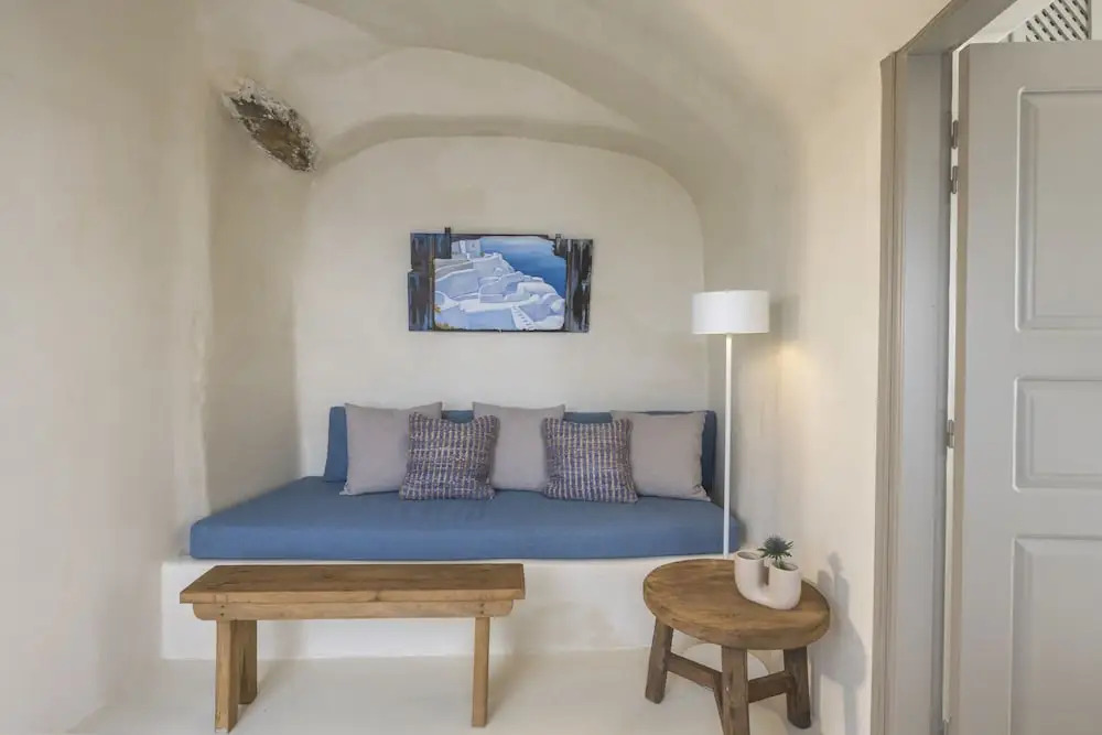Oia Waves Cave Houses