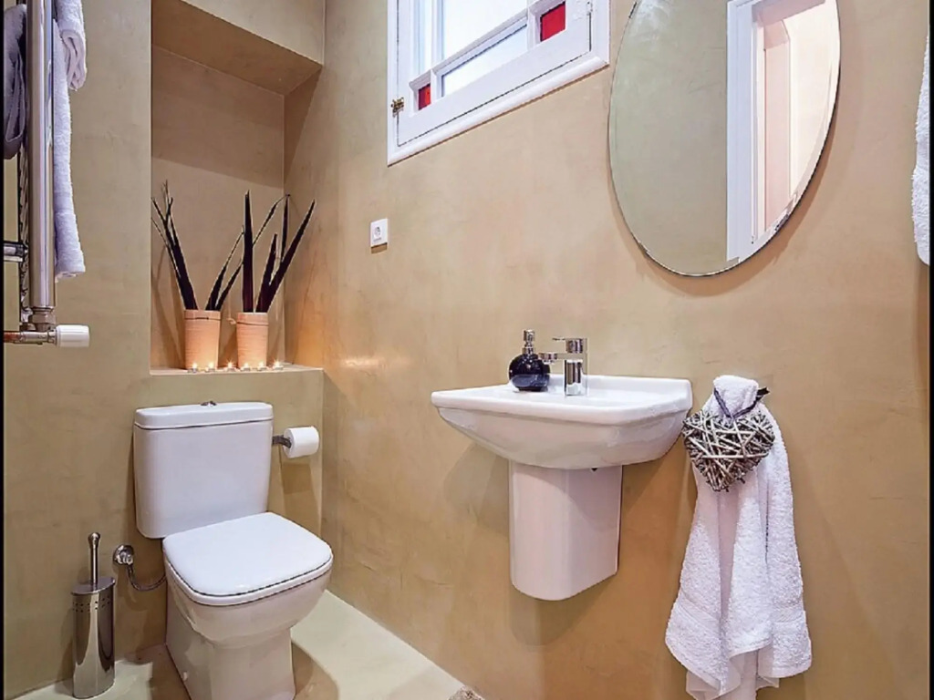 Luxurious apartment in the center of Barcelona