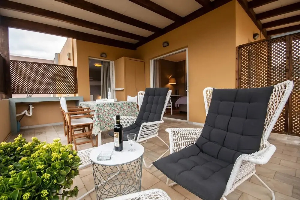 A Modern Villa With Exceptional Rooms for Unique Vacation Memories!
