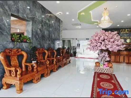 Chau Giang Hotel