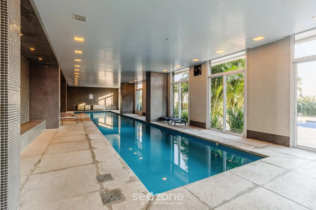 Loft de luxo com Garagem no Petrópolis AHO1402
