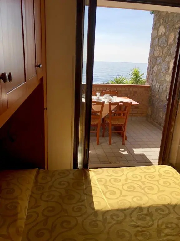 Residence Le Palme - Appartamenti sul mare - Spiaggia tra Palinuro e Caprioli