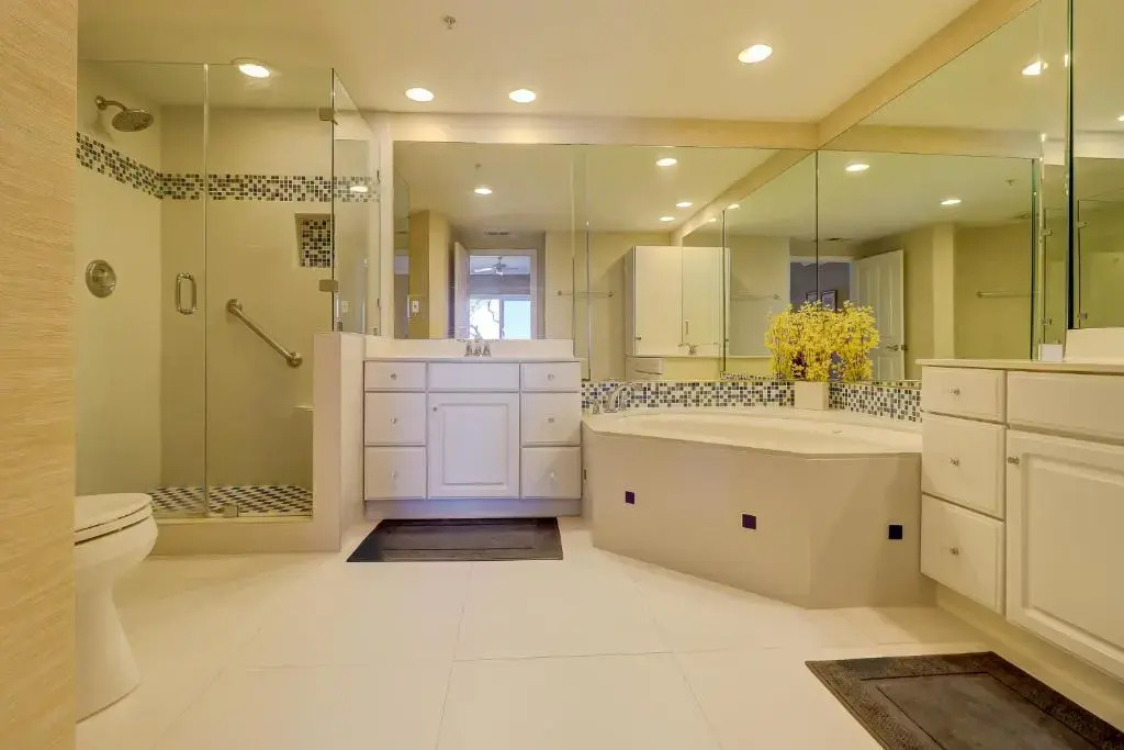 6301 Hampton Place 3 BR Lux Oceanfront