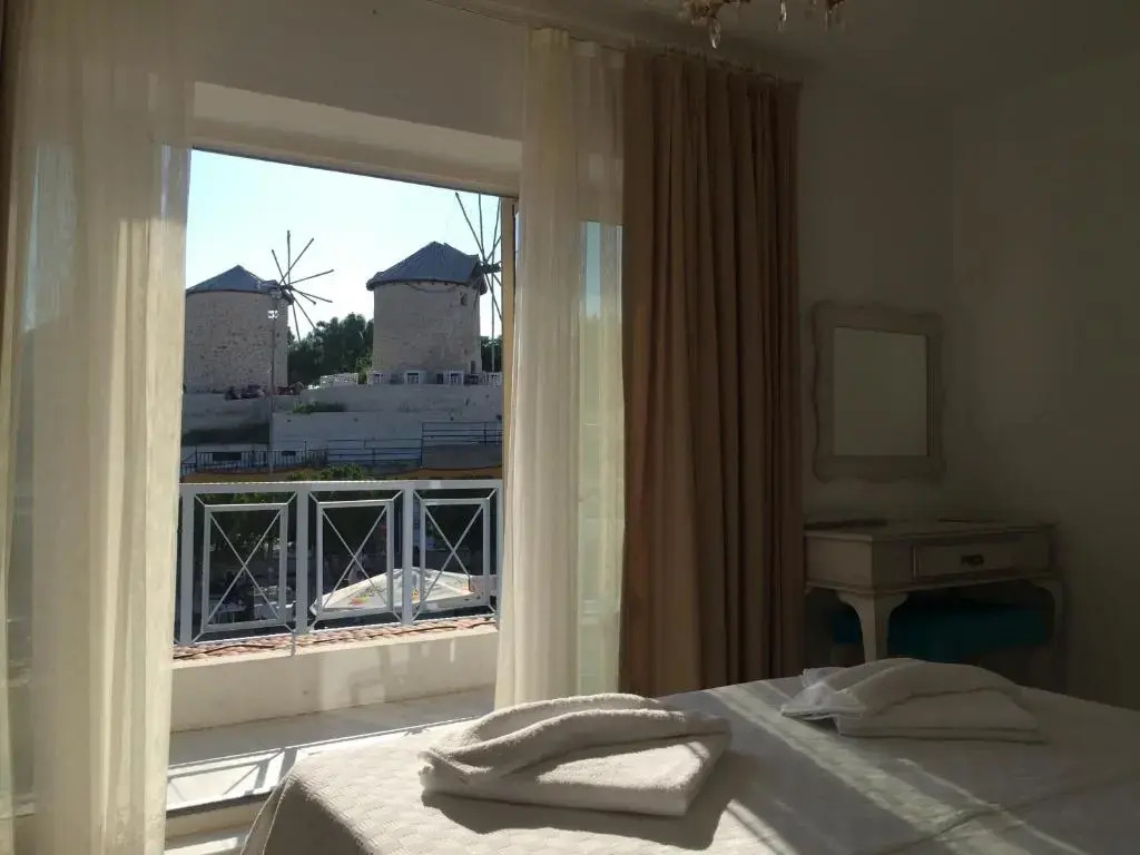 Alacati Sardunya Hotel