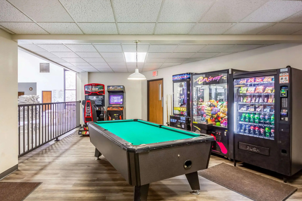 Econo Lodge Waupaca