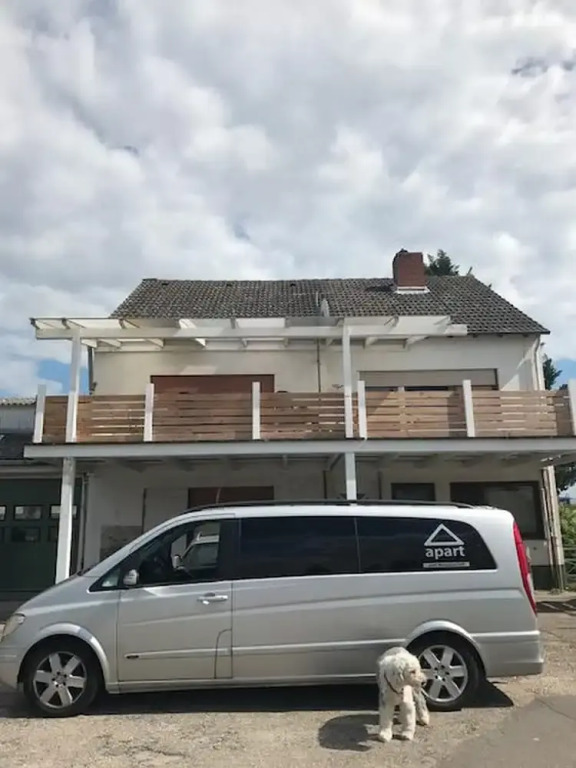 Apart Wohnraum Holzhandel