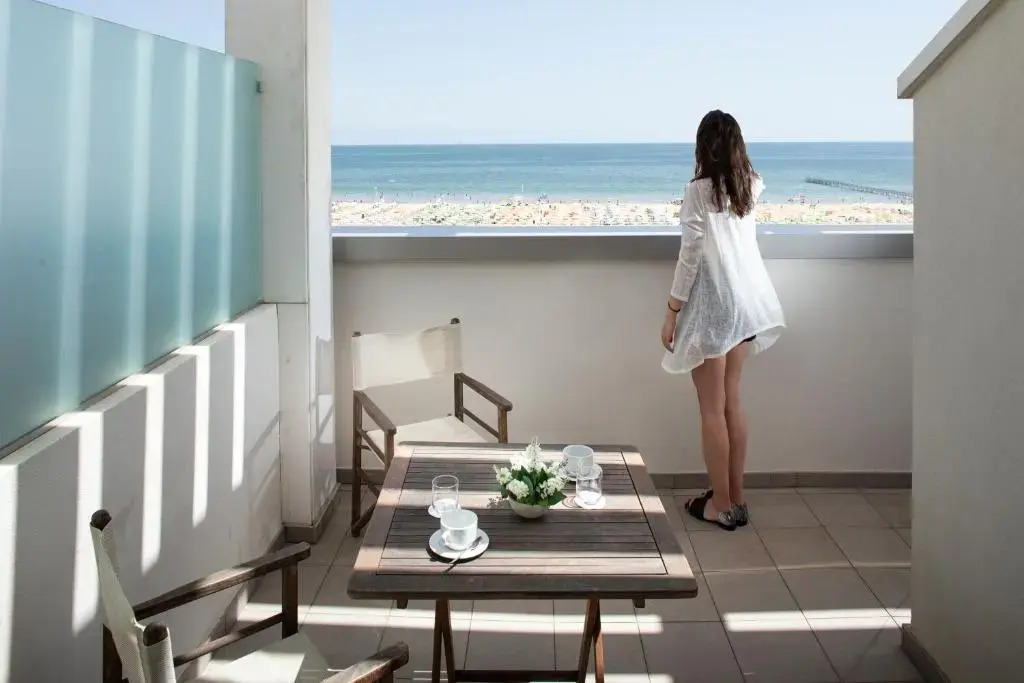 Club House Hotel