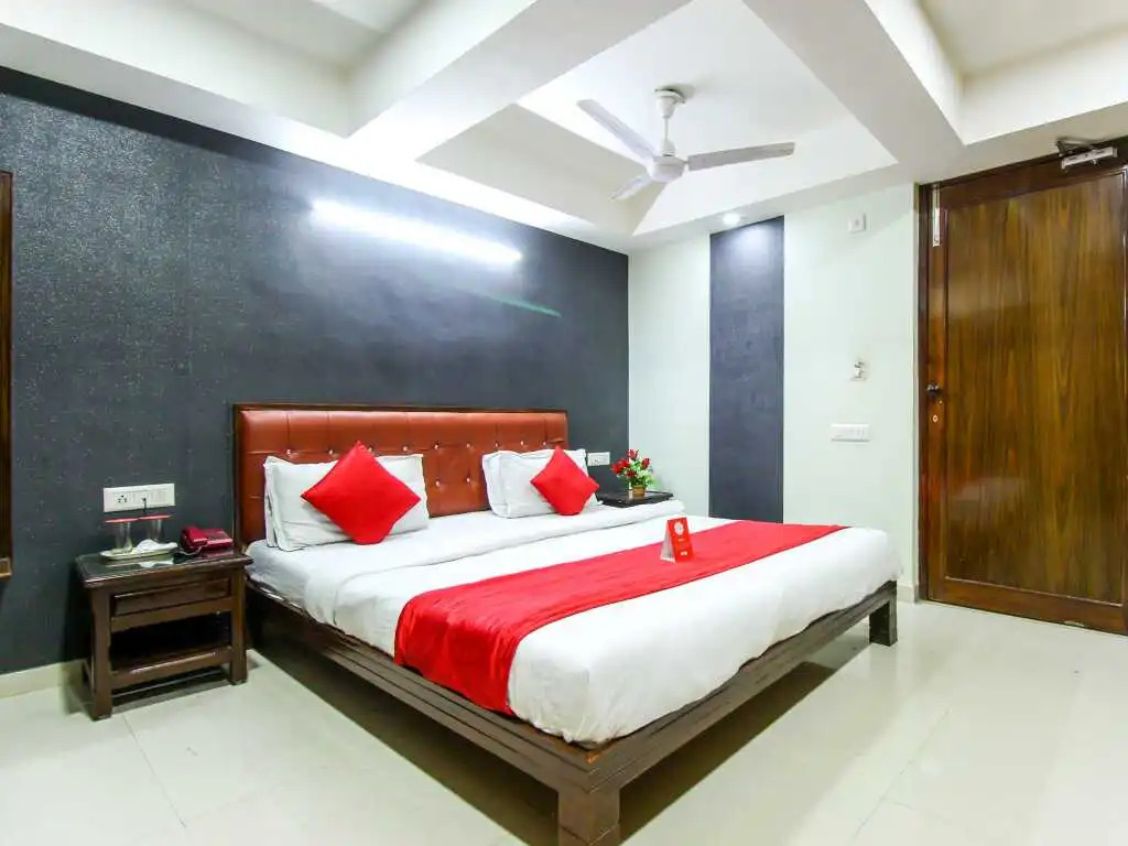 Kanak Beacon Hotel Ashram Road Ahmedabad