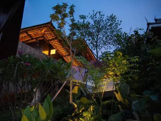 Xishuangbanna Jinghong Suyin Banshan Panoramic Villa B&B