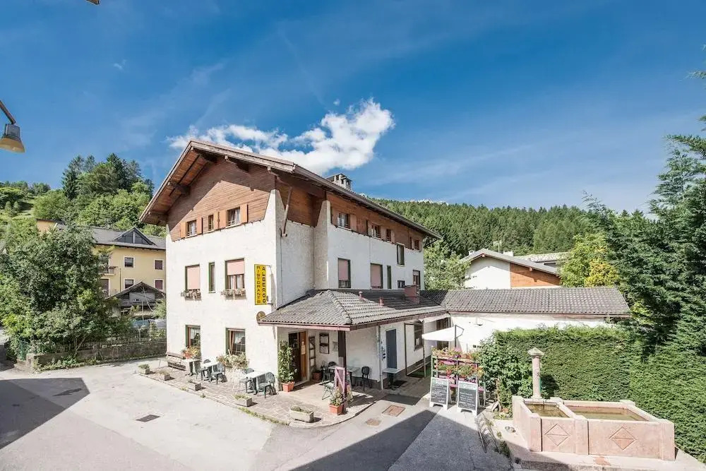 Albergo Ristorante Campregheri