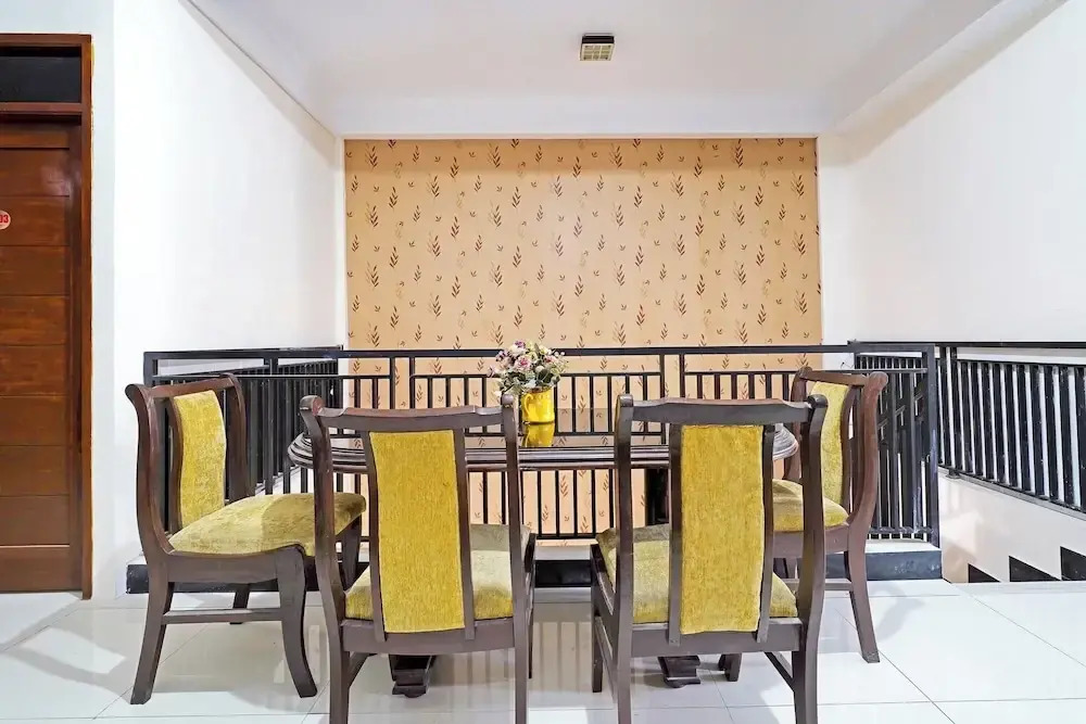 Jawara Guest House Syariah by OYO