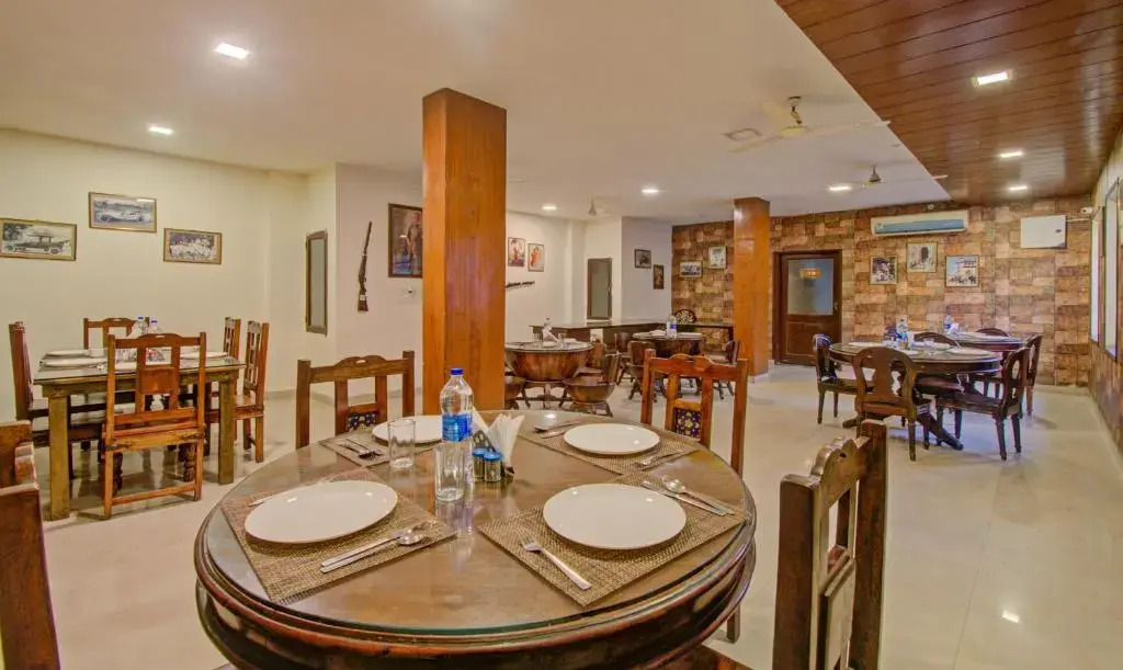 Utsav Vilas