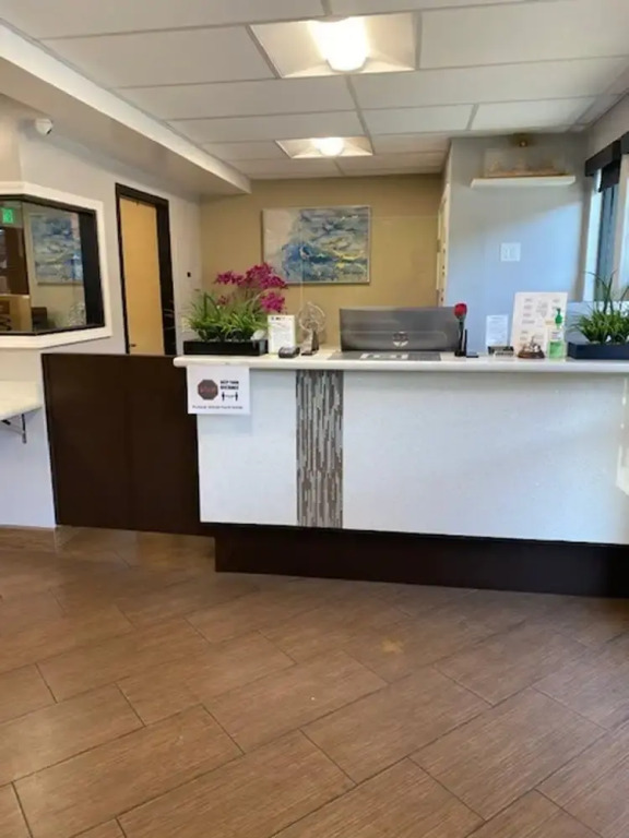 Convention Center Inn & Suites