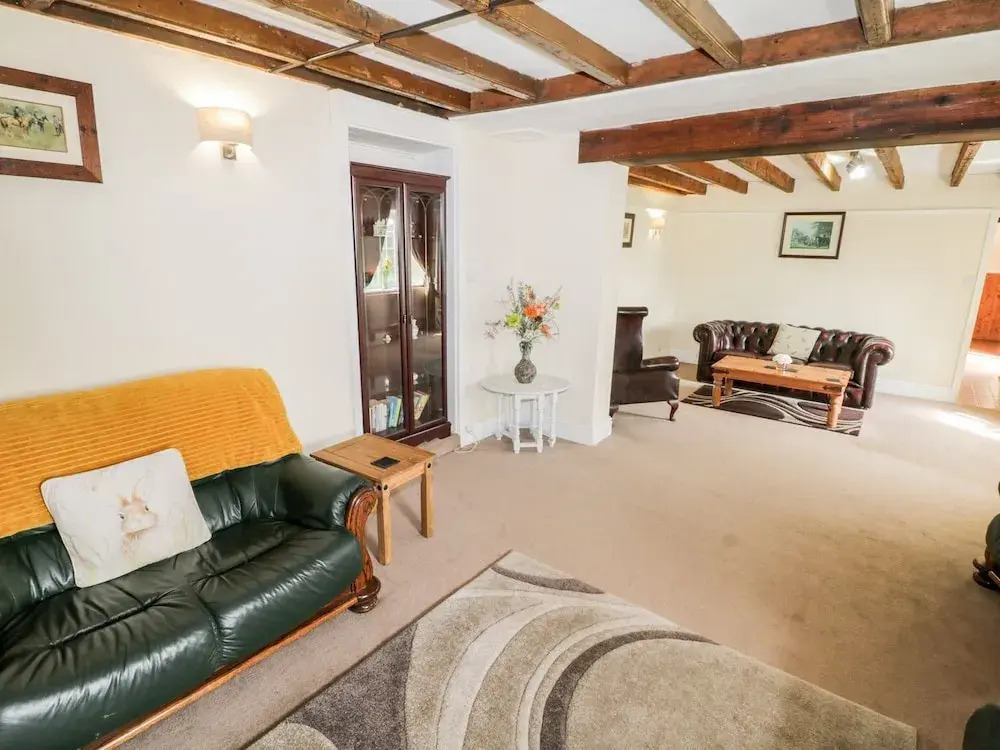 Woodlands Cottage
