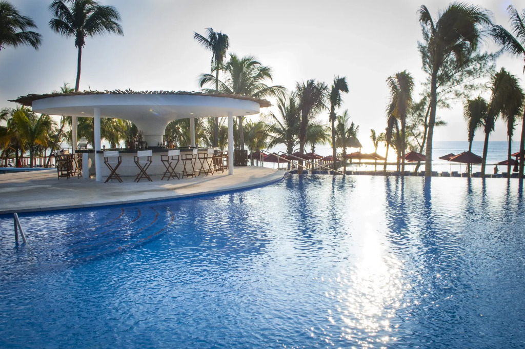 The Fives Beach Hotel & Residences - All Senses Inclusive