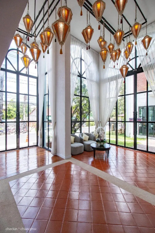 Lanna Oriental Hotel