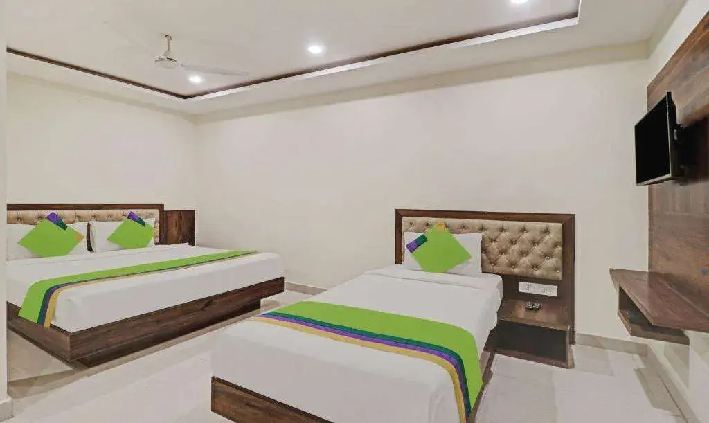 Treebo Krishnam Boutique