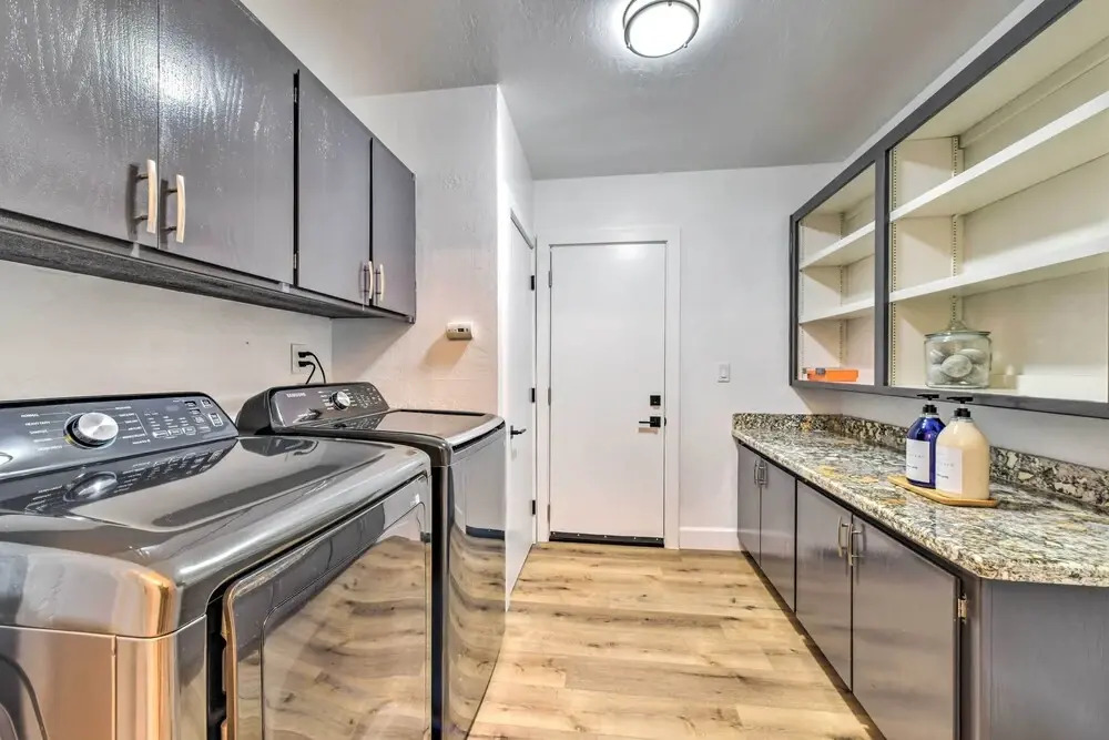 Updated Tempe Home < 3 Mi to ASU Campus!