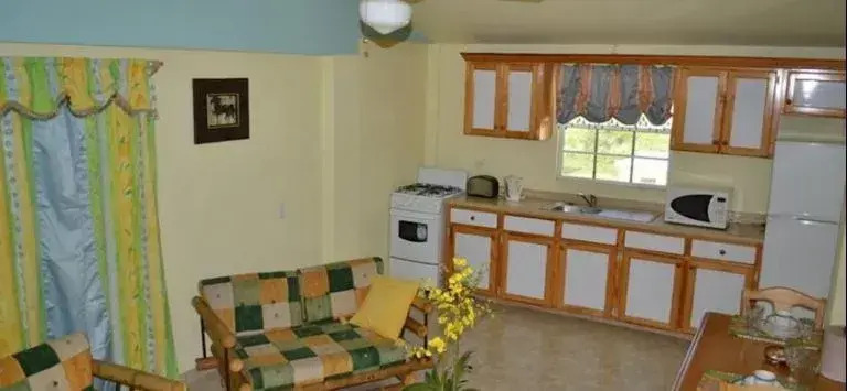 Valley Creek Hotel