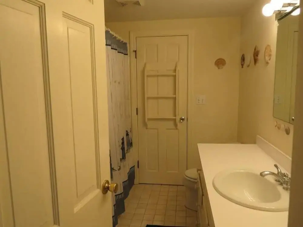 76 Olde Towne Lane - Four Bedroom House