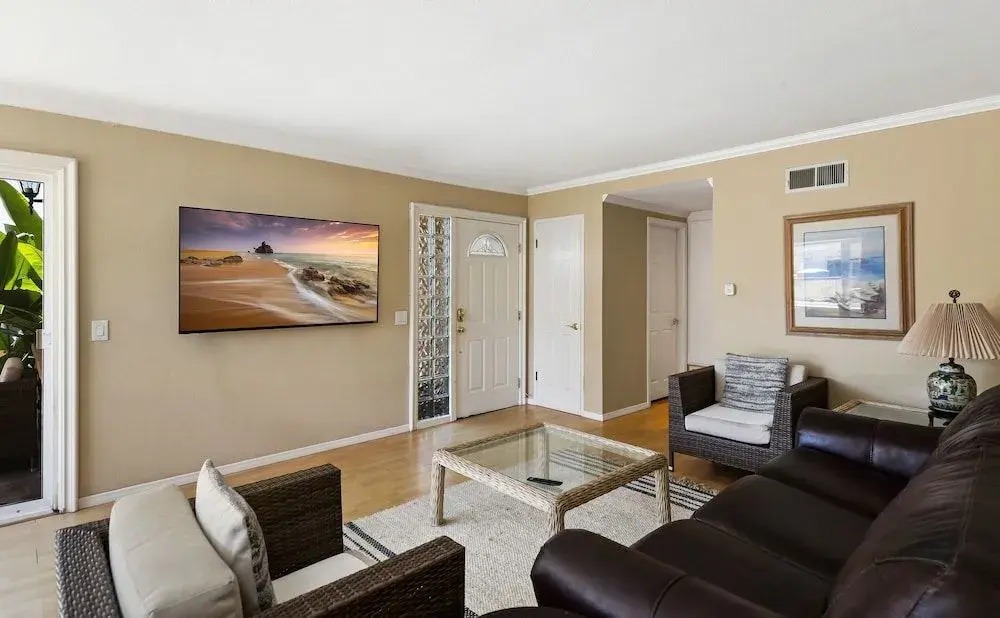 Newport Beach Bungalow
