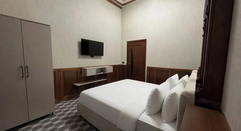 CityWalk Boutique Hotel