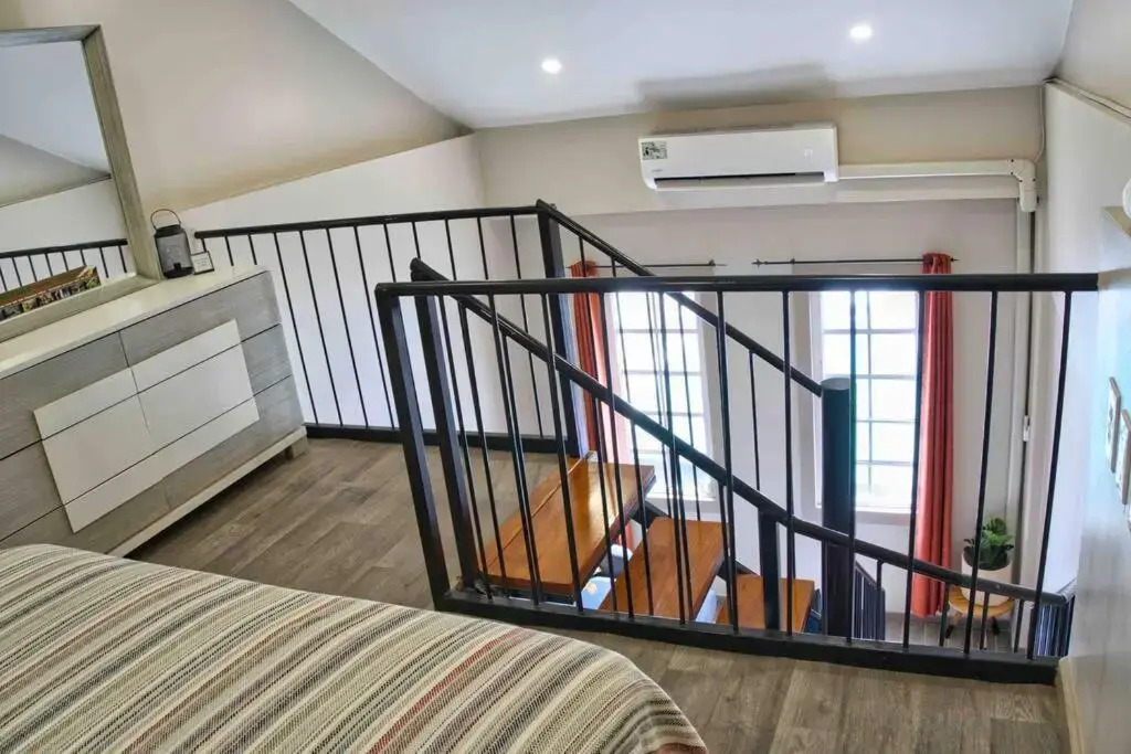 City Views Spacious Mezzanine Apartments