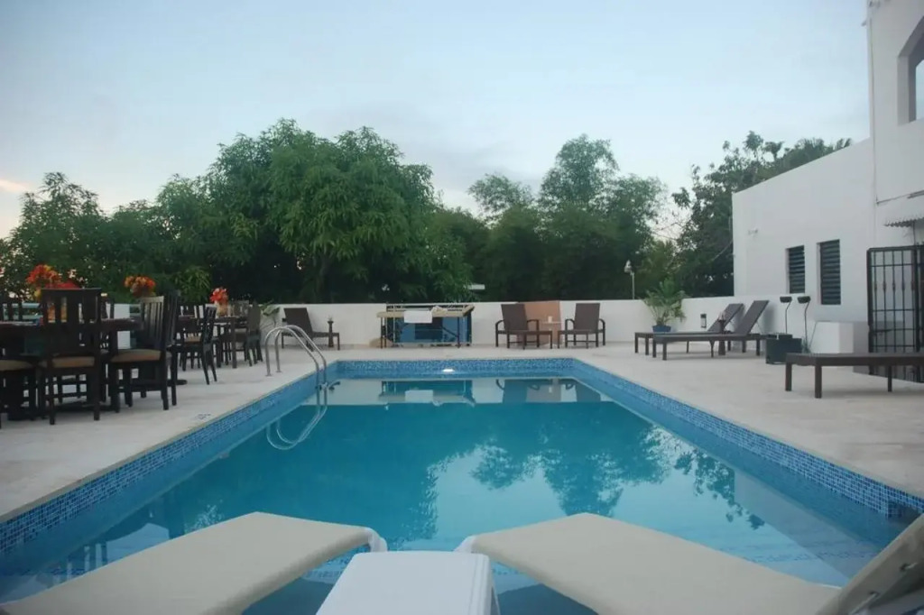 E&J Boutique Residences