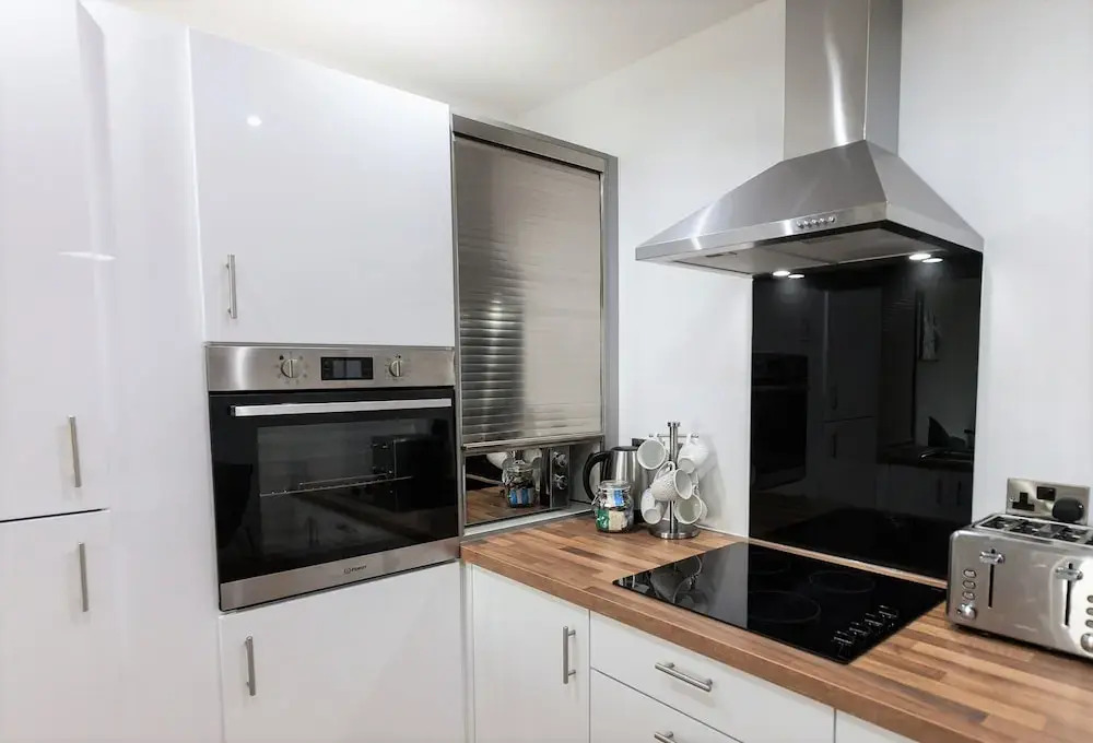 Beautiful 3 Bed Apartment in Media City