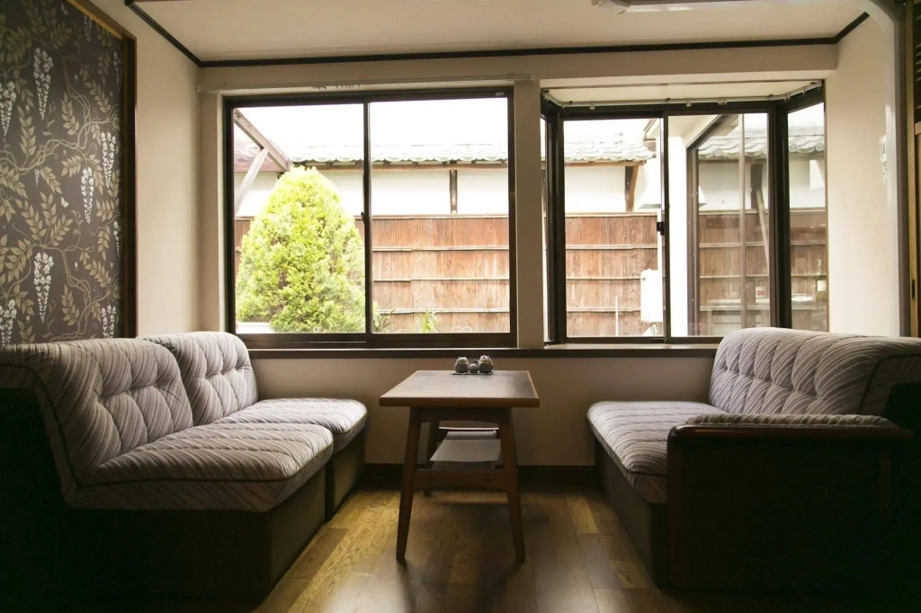 Female-Only Guesthouse Tomari-ya