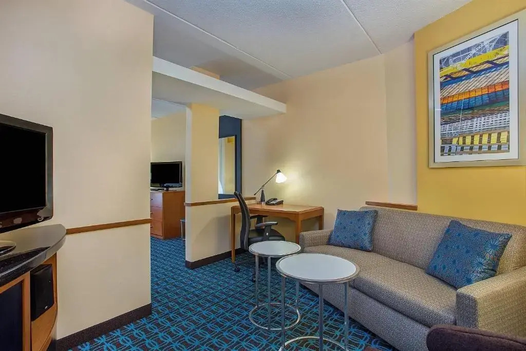 Fairfield Inn & Suites Kodak