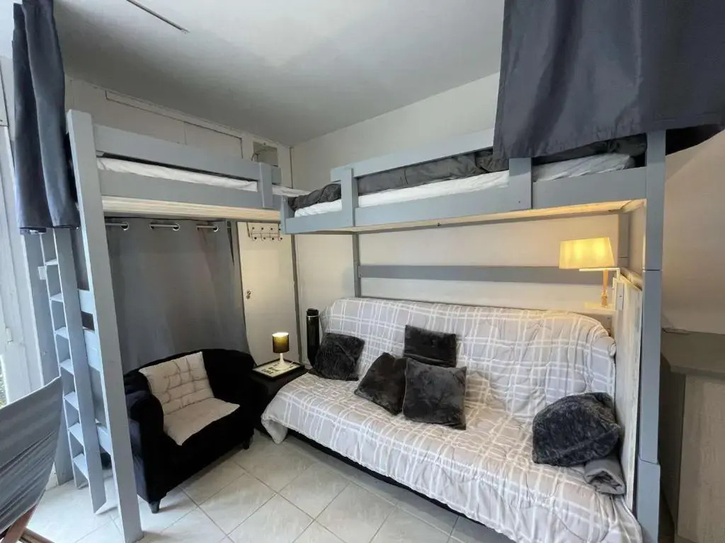 Appartement Saint-Jean-de-Monts, 1 pièce, 4 personnes - FR-1-224C-152