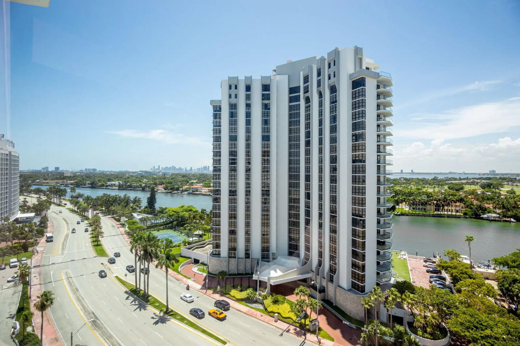 Blue Ocean Apartments