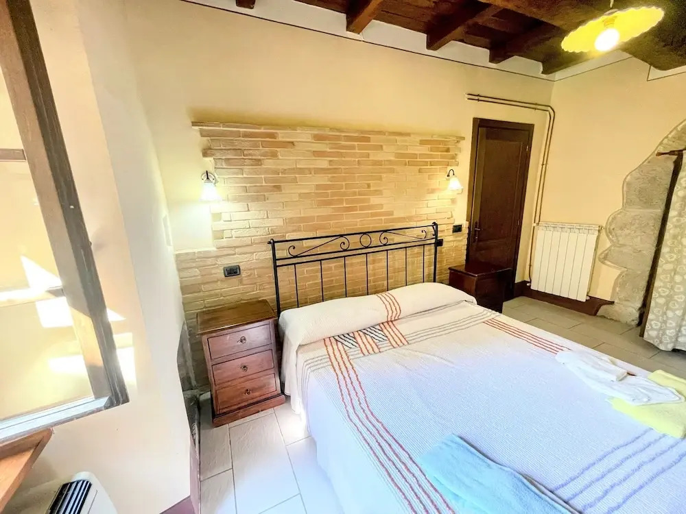 Apt 4 - Forget all Your Troubles - Relax in Paradise ! Air Con, Wifi! Sleeps 4