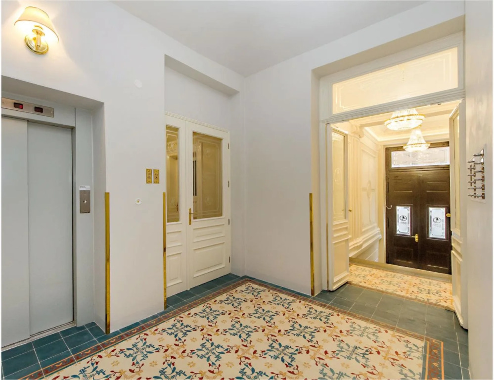 Manesova No.5 Apartments