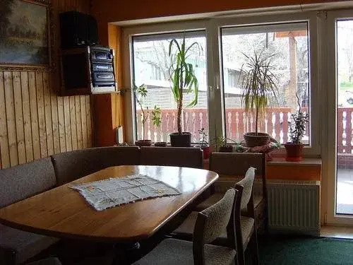 Freds Zimmer & Ferienwohnungen