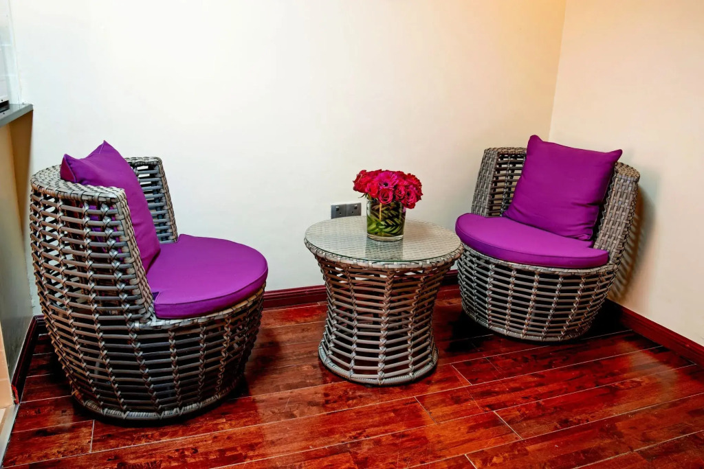 Gramo Suites