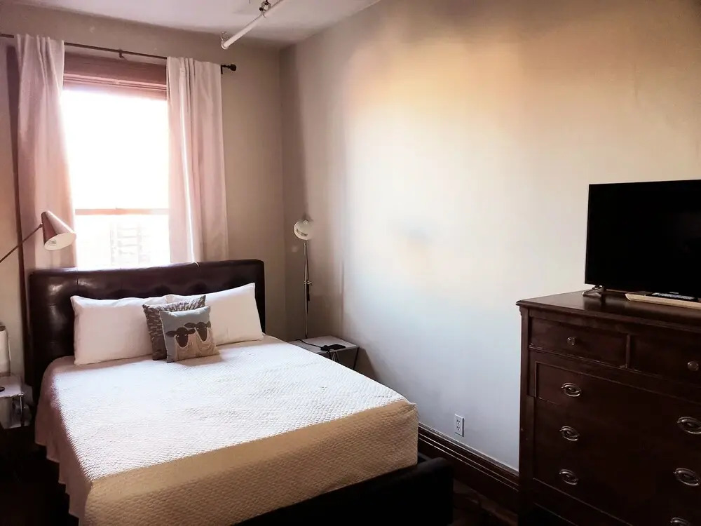 West119thB&B