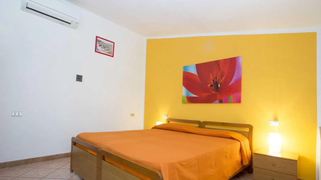 Apartment 3 Fetovaia apartments, just 300 meters from the beach with amazing view and parking-FETOVAIA TRILO 3