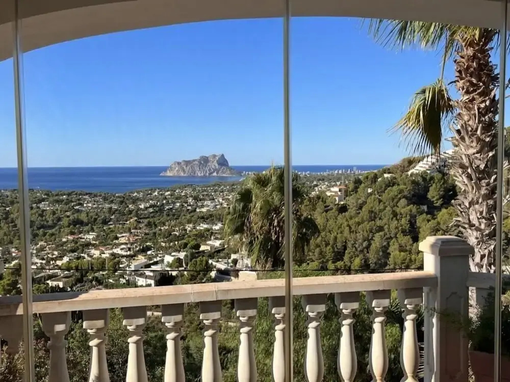 Villa Miraflores Comfortable Holiday Residence