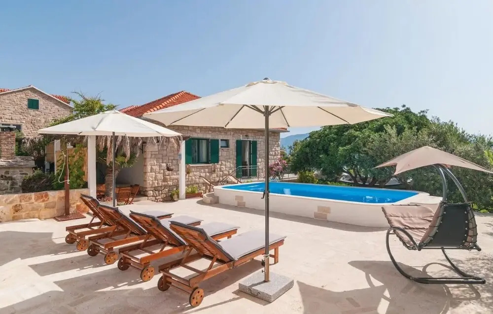 Zoki - Pool House - H