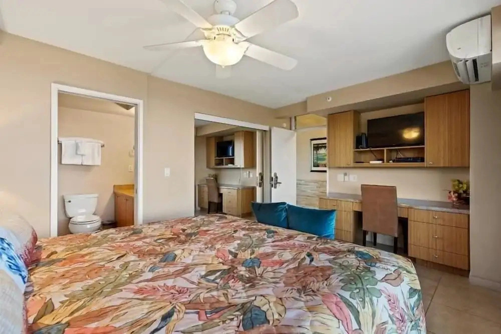 Mana Kai Maui Resort, #804c 2 Bedroom Condo