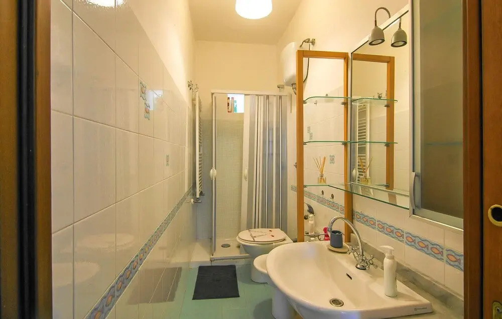 Stunning Apartment in Le Grazie With Wifi and 2 Bedrooms