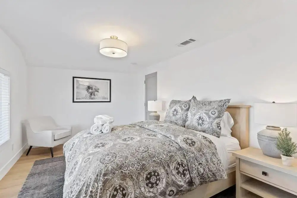 @ Marbella Lane - 3BR w/sweeping views of Bay Area
